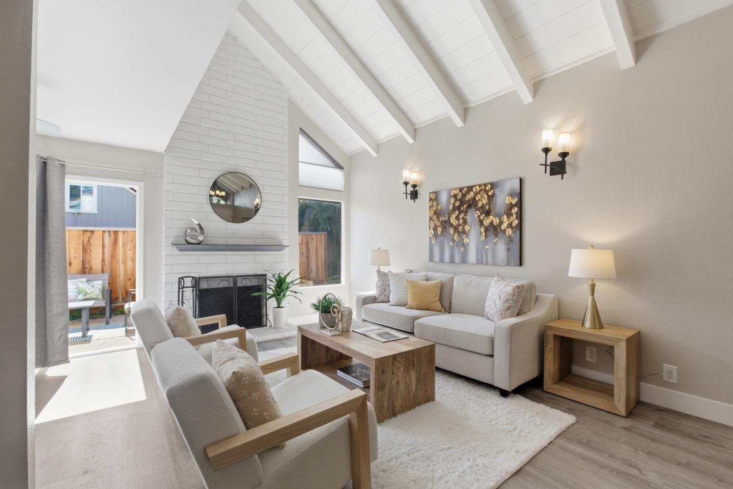 Detail Gallery Image 10 of 53 For 2570 Downing Ave, Campbell,  CA 95128 - 3 Beds | 2/1 Baths