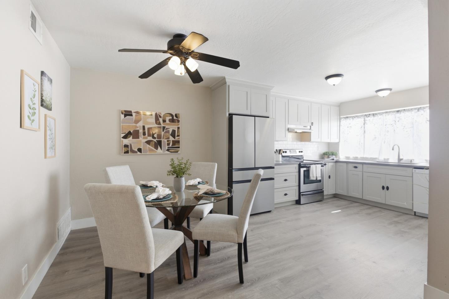 Detail Gallery Image 15 of 53 For 2570 Downing Ave, Campbell,  CA 95128 - 3 Beds | 2/1 Baths