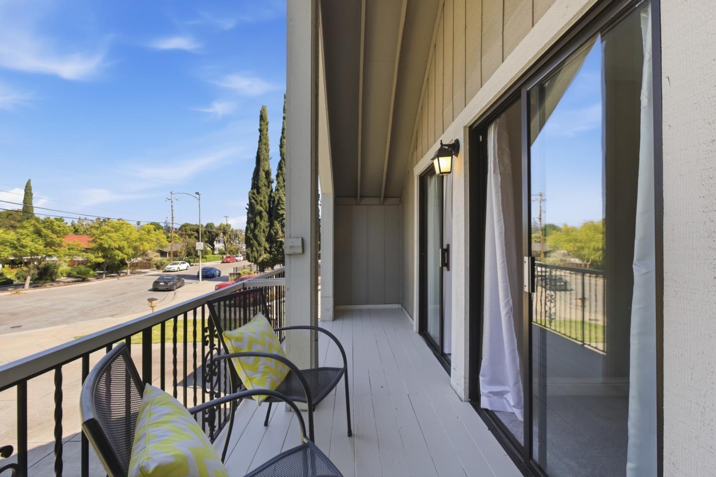 Detail Gallery Image 31 of 53 For 2570 Downing Ave, Campbell,  CA 95128 - 3 Beds | 2/1 Baths