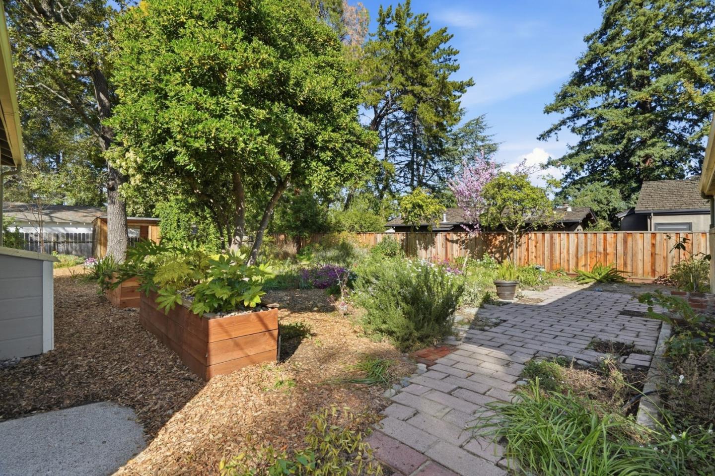 Detail Gallery Image 23 of 30 For 613 Paco Dr, Los Altos,  CA 94024 - 3 Beds | 1 Baths