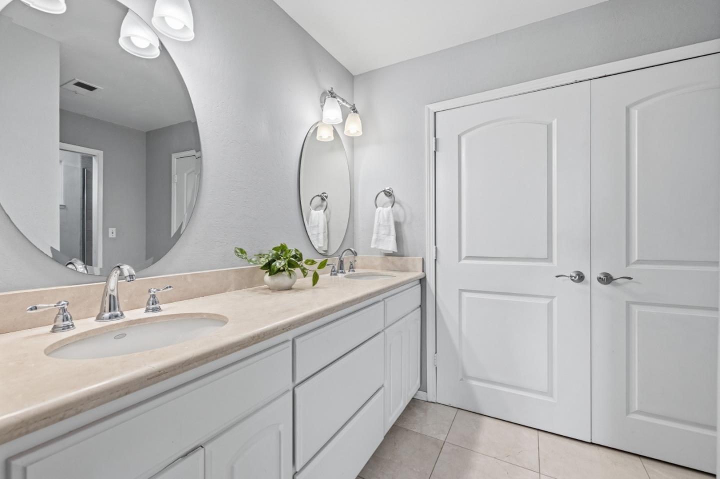 Detail Gallery Image 26 of 45 For 713 Carignane Dr, Gilroy,  CA 95020 - 4 Beds | 2/1 Baths