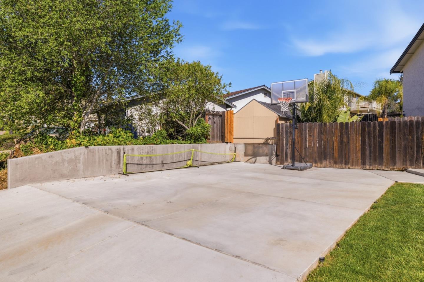 Detail Gallery Image 38 of 45 For 713 Carignane Dr, Gilroy,  CA 95020 - 4 Beds | 2/1 Baths