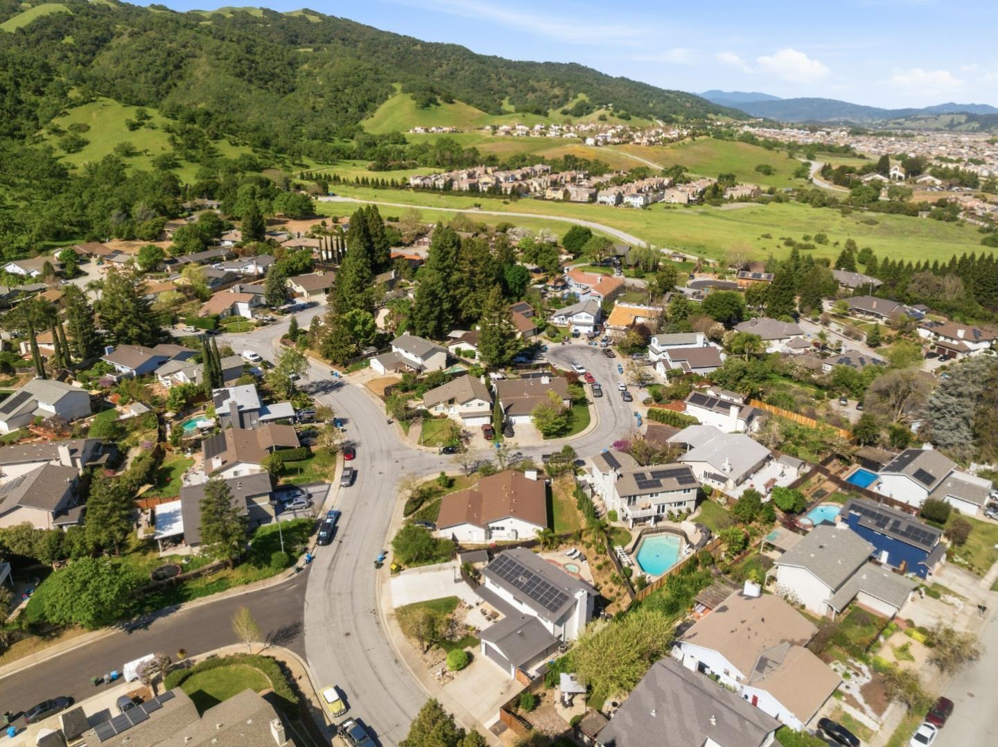 Detail Gallery Image 44 of 45 For 713 Carignane Dr, Gilroy,  CA 95020 - 4 Beds | 2/1 Baths