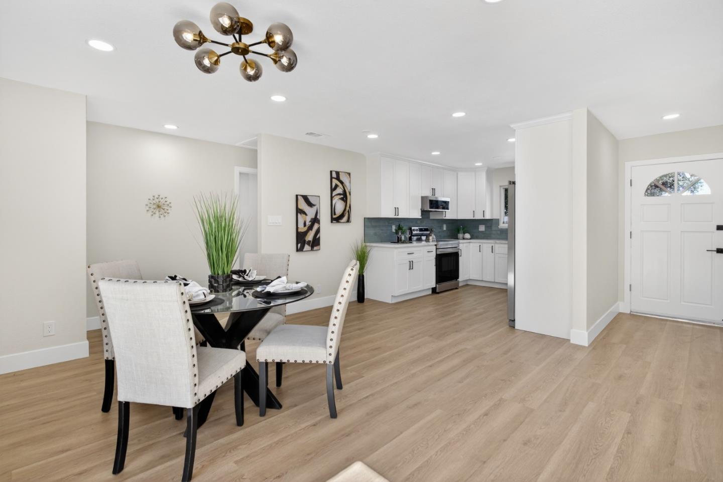 Detail Gallery Image 10 of 29 For 3278 Sagewood Ln, San Jose,  CA 95132 - 4 Beds | 2 Baths