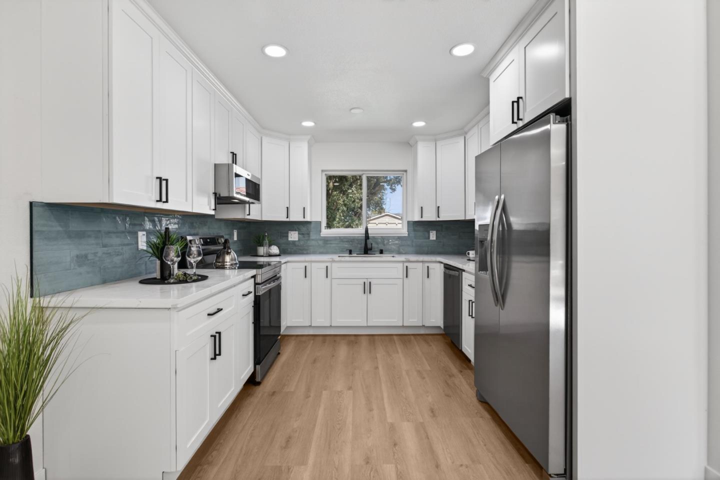 Detail Gallery Image 11 of 29 For 3278 Sagewood Ln, San Jose,  CA 95132 - 4 Beds | 2 Baths