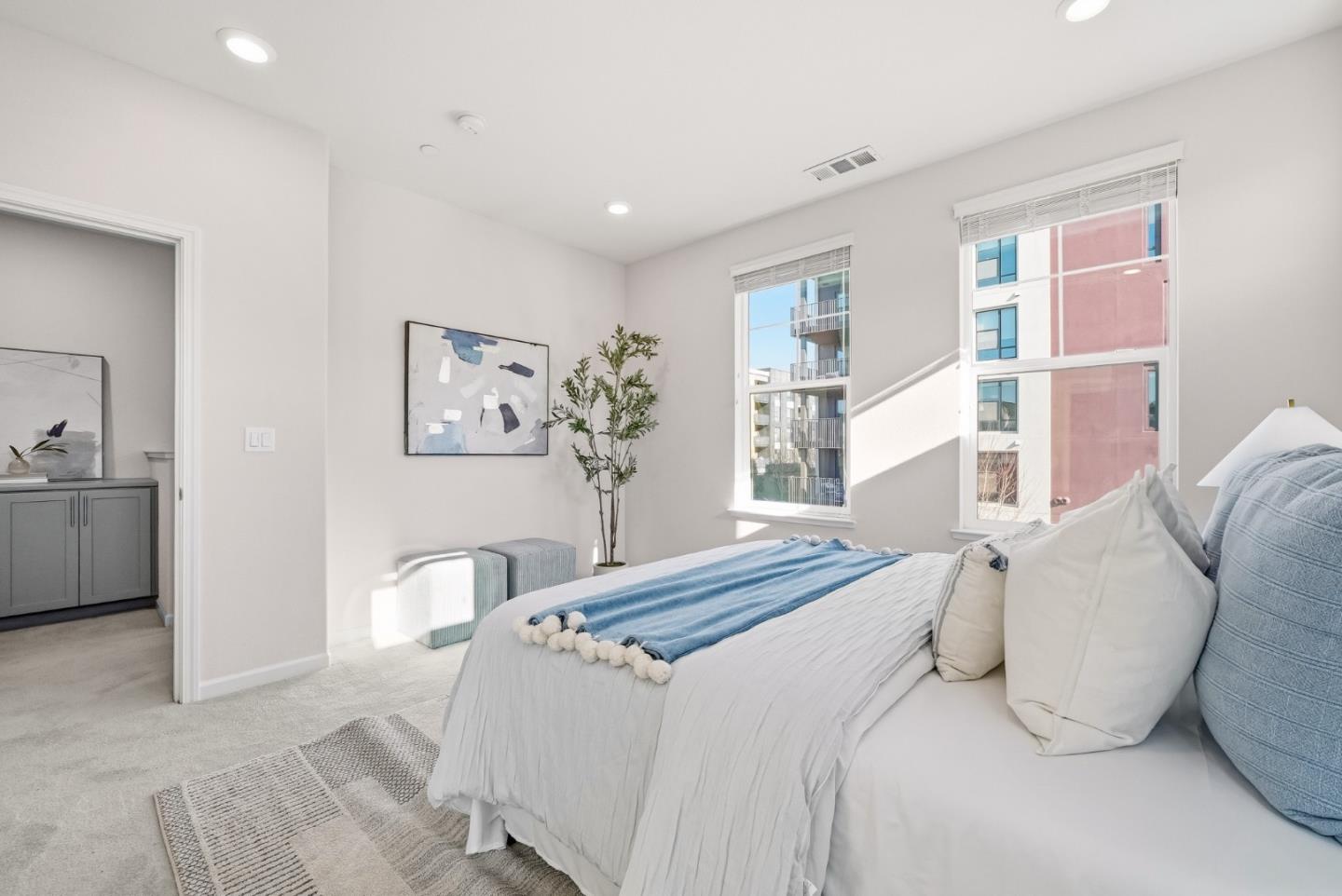 Detail Gallery Image 22 of 44 For 1573 De Rome Dr #1,  San Jose,  CA 95131 - 4 Beds | 3/1 Baths