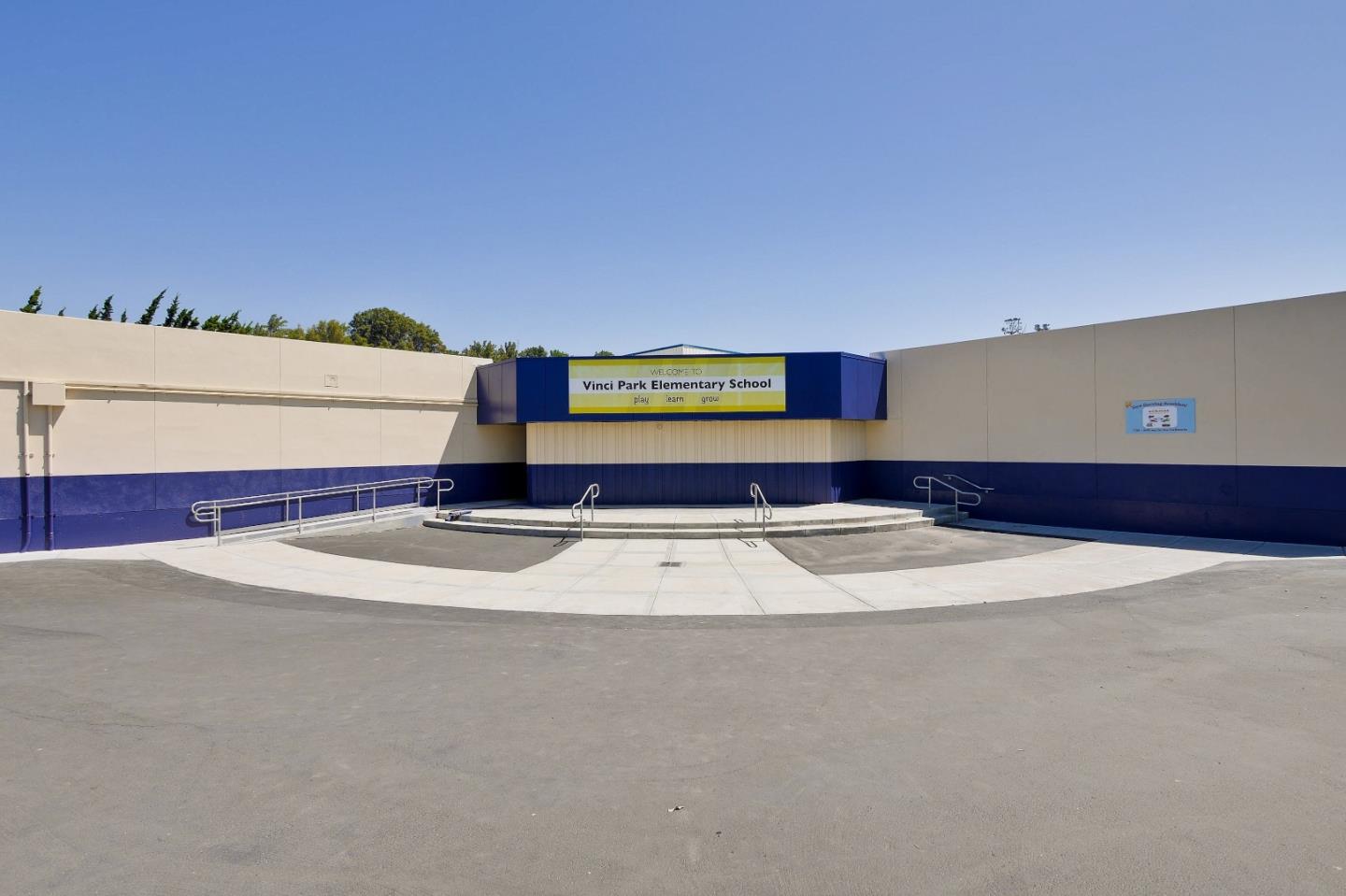 Detail Gallery Image 38 of 44 For 1573 De Rome Dr #1,  San Jose,  CA 95131 - 4 Beds | 3/1 Baths