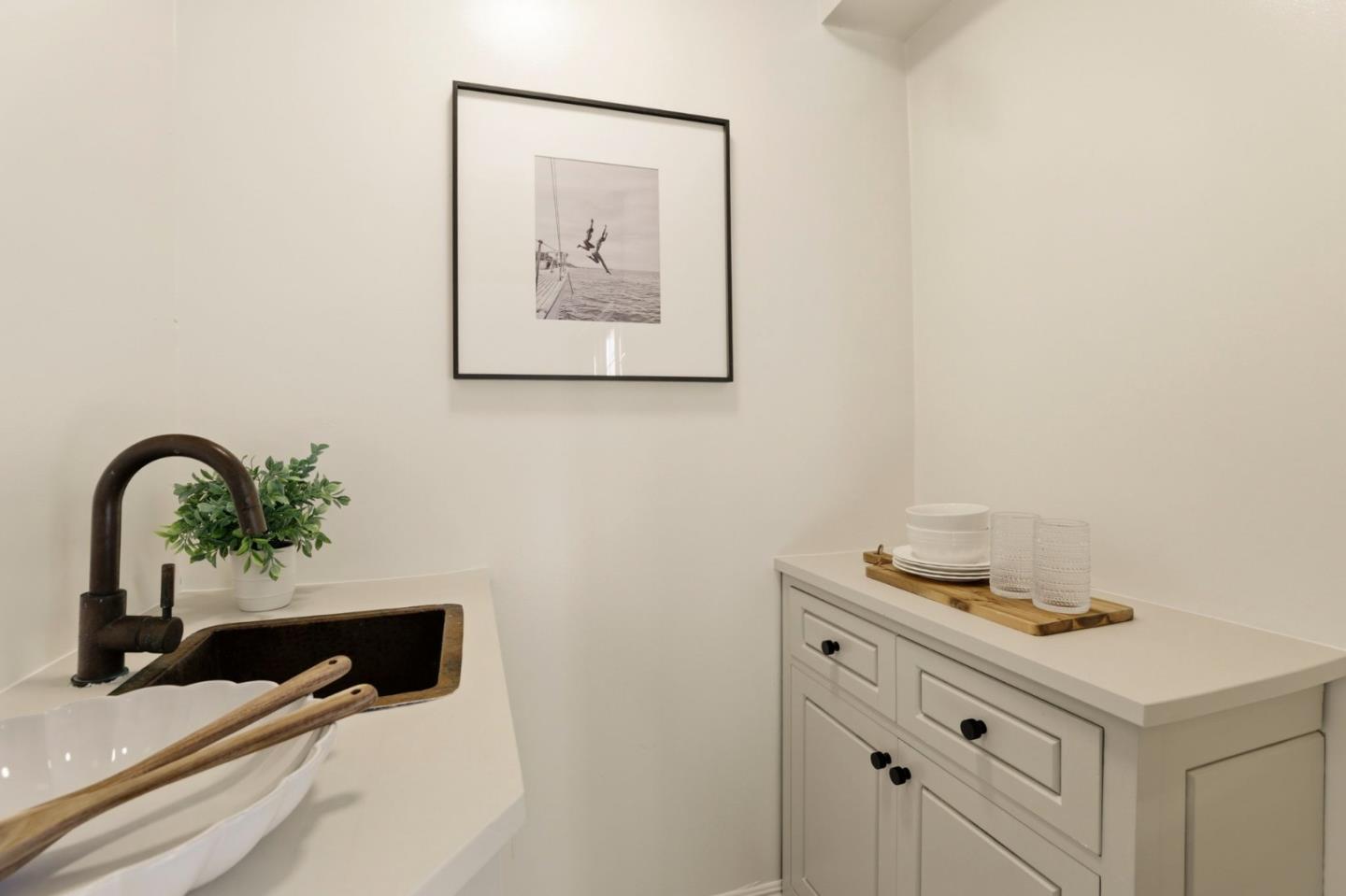 Detail Gallery Image 31 of 35 For 1017 Henderson Ave, Menlo Park,  CA 94025 - 3 Beds | 3 Baths