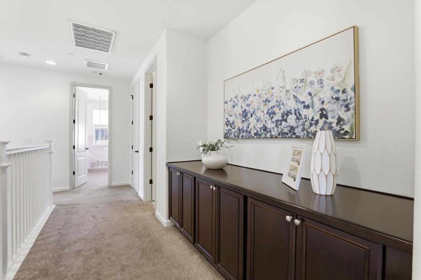 Detail Gallery Image 14 of 55 For 17050 Mimosa Dr, Morgan Hill,  CA 95037 - 4 Beds | 3/1 Baths