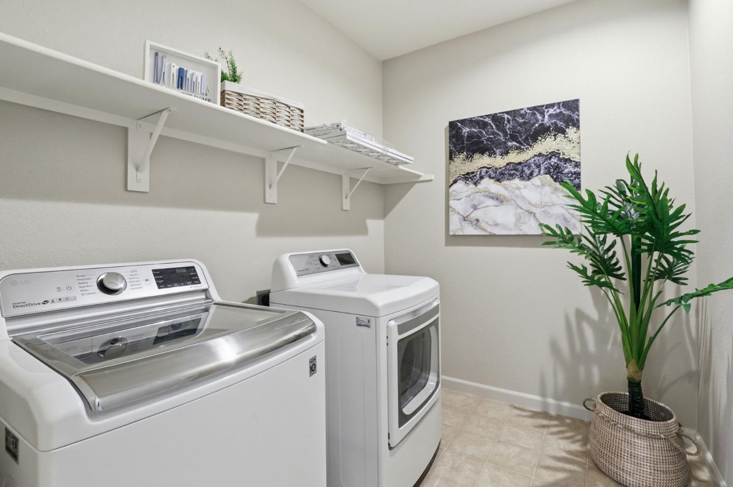 Detail Gallery Image 31 of 55 For 17050 Mimosa Dr, Morgan Hill,  CA 95037 - 4 Beds | 3/1 Baths