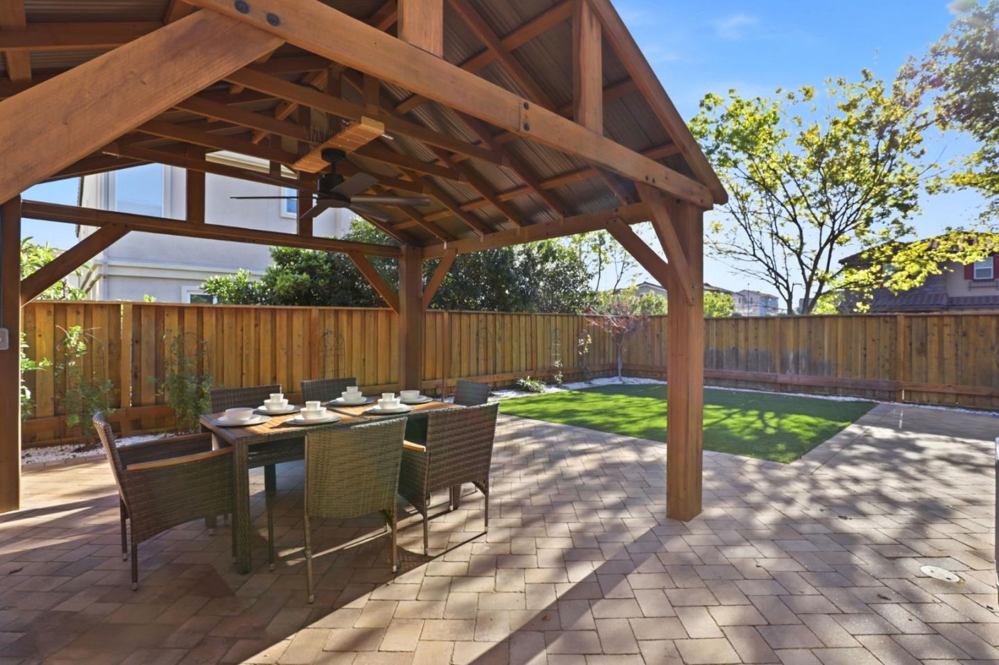 Detail Gallery Image 33 of 55 For 17050 Mimosa Dr, Morgan Hill,  CA 95037 - 4 Beds | 3/1 Baths