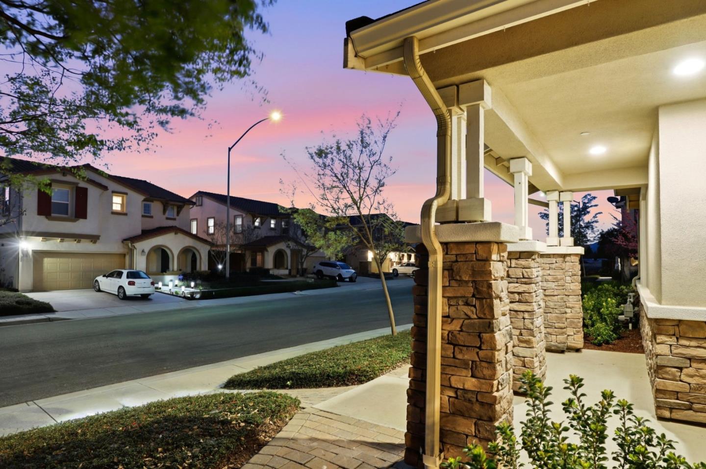 Detail Gallery Image 39 of 55 For 17050 Mimosa Dr, Morgan Hill,  CA 95037 - 4 Beds | 3/1 Baths