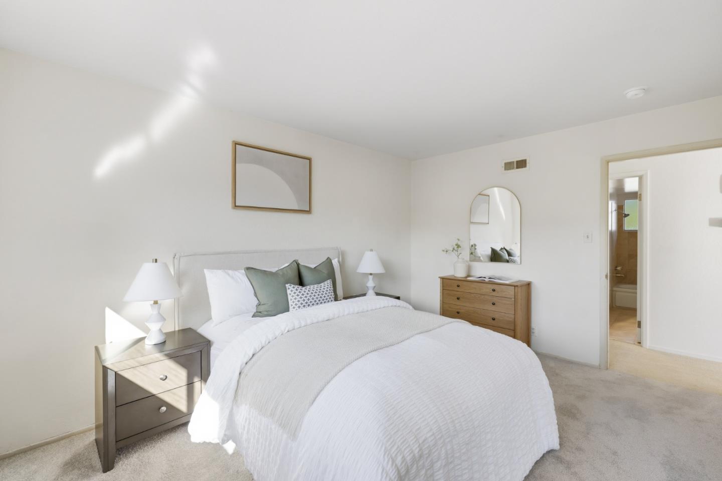 Detail Gallery Image 22 of 59 For 6852 Rainbow Dr, San Jose,  CA 95129 - 3 Beds | 2 Baths