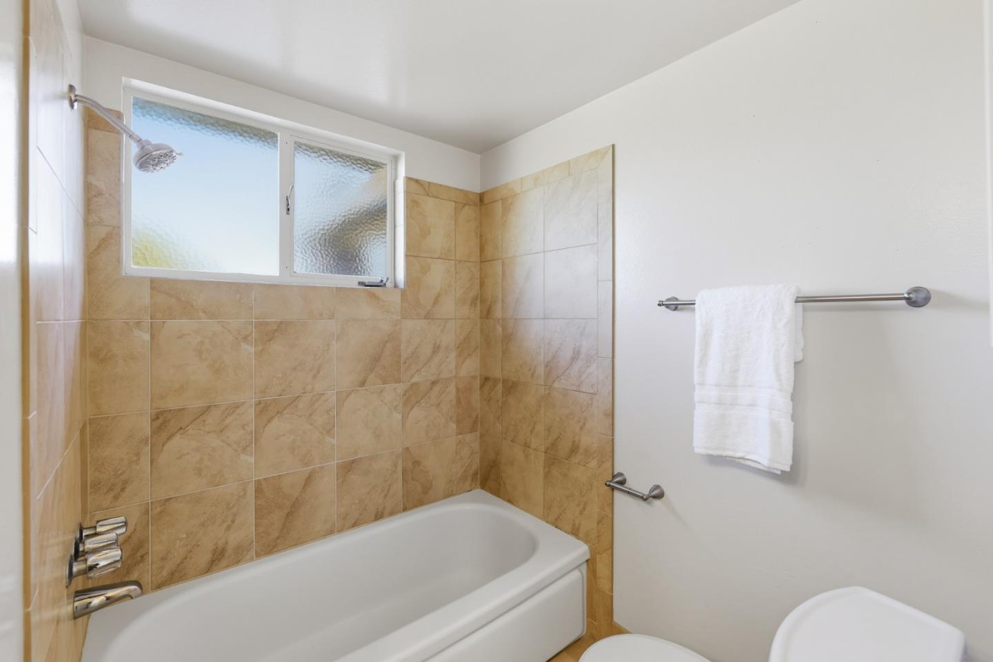 Detail Gallery Image 33 of 59 For 6852 Rainbow Dr, San Jose,  CA 95129 - 3 Beds | 2 Baths