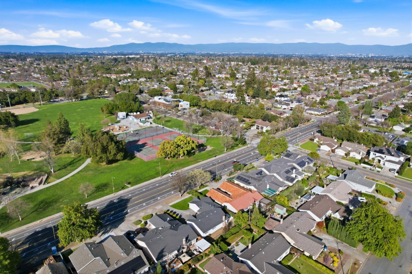 Detail Gallery Image 44 of 59 For 6852 Rainbow Dr, San Jose,  CA 95129 - 3 Beds | 2 Baths