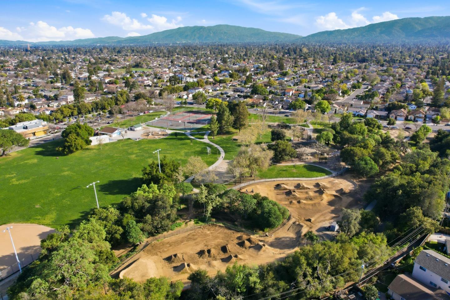 Detail Gallery Image 47 of 59 For 6852 Rainbow Dr, San Jose,  CA 95129 - 3 Beds | 2 Baths