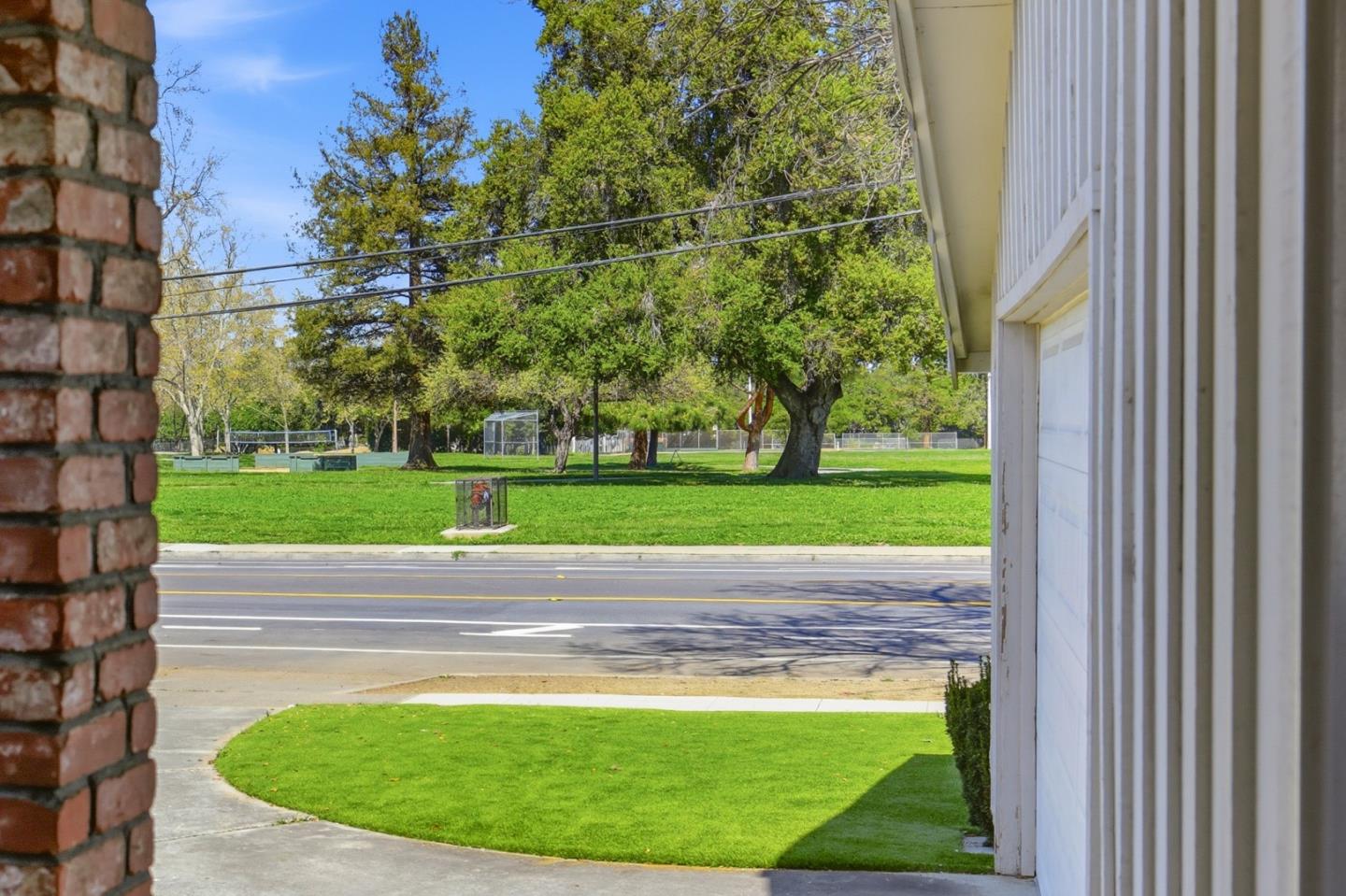 Detail Gallery Image 49 of 59 For 6852 Rainbow Dr, San Jose,  CA 95129 - 3 Beds | 2 Baths
