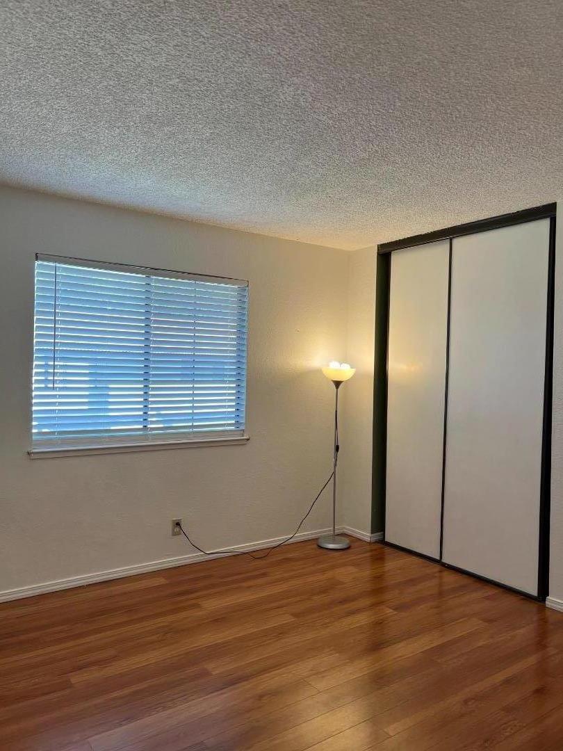 Detail Gallery Image 22 of 32 For 205 Kenbrook Cir, San Jose,  CA 95111 - 3 Beds | 1/1 Baths