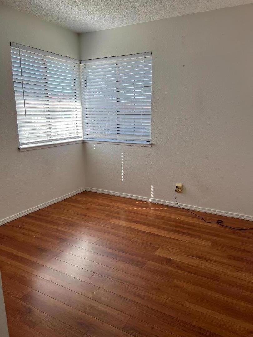 Detail Gallery Image 23 of 32 For 205 Kenbrook Cir, San Jose,  CA 95111 - 3 Beds | 1/1 Baths