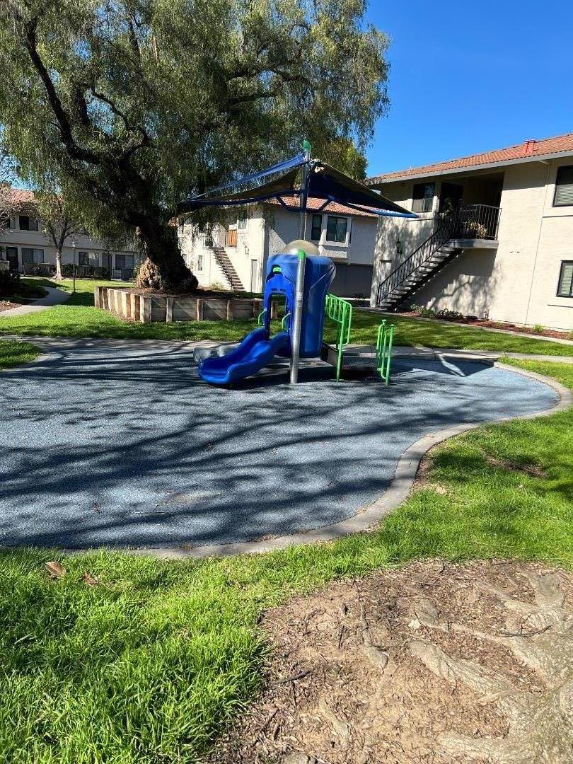 Detail Gallery Image 30 of 32 For 205 Kenbrook Cir, San Jose,  CA 95111 - 3 Beds | 1/1 Baths