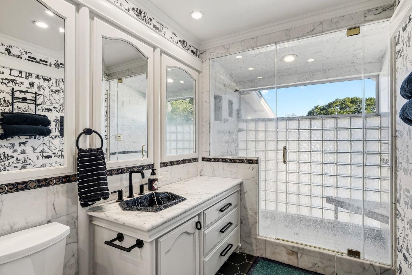 Detail Gallery Image 21 of 33 For 70 Paseo Hermoso, Salinas,  CA 93908 - 4 Beds | 3/1 Baths