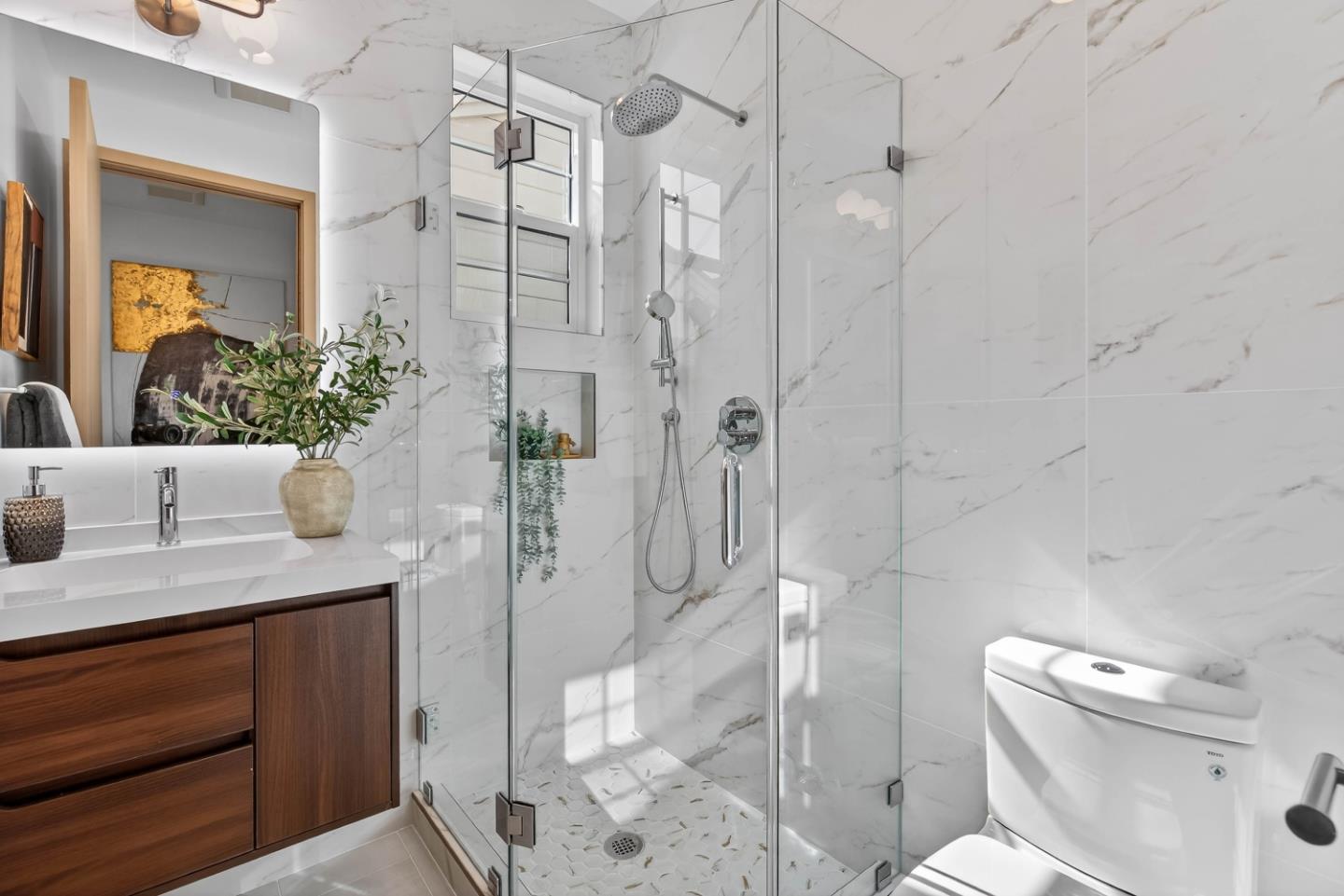 Detail Gallery Image 35 of 39 For 1317 Hester Ave, San Jose,  CA 95126 - 5 Beds | 5 Baths