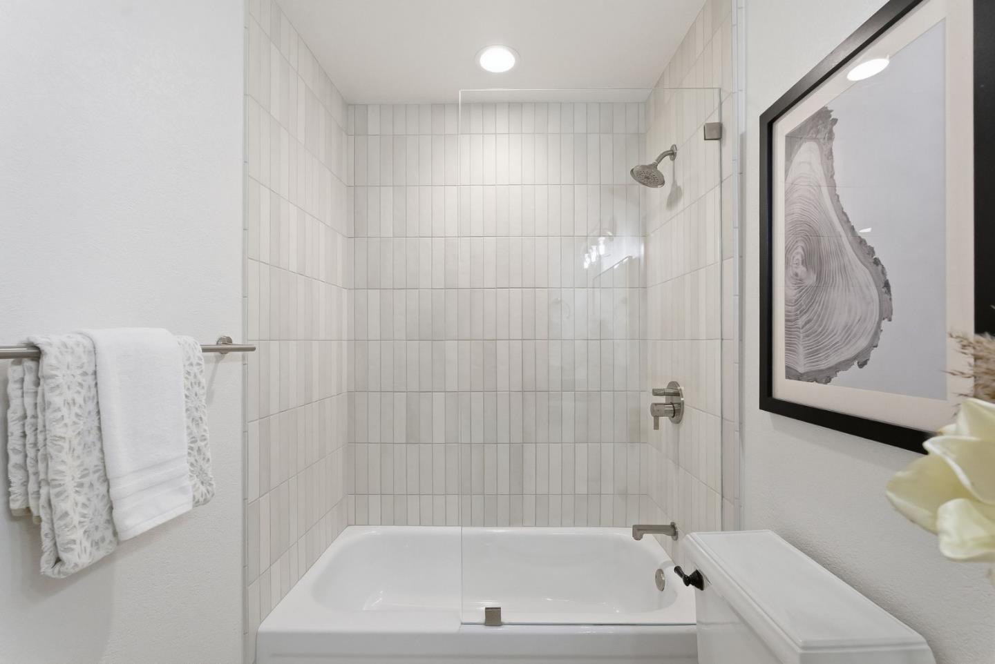 Detail Gallery Image 17 of 42 For 3335 La Mesa Dr #4,  San Carlos,  CA 94070 - 2 Beds | 2 Baths