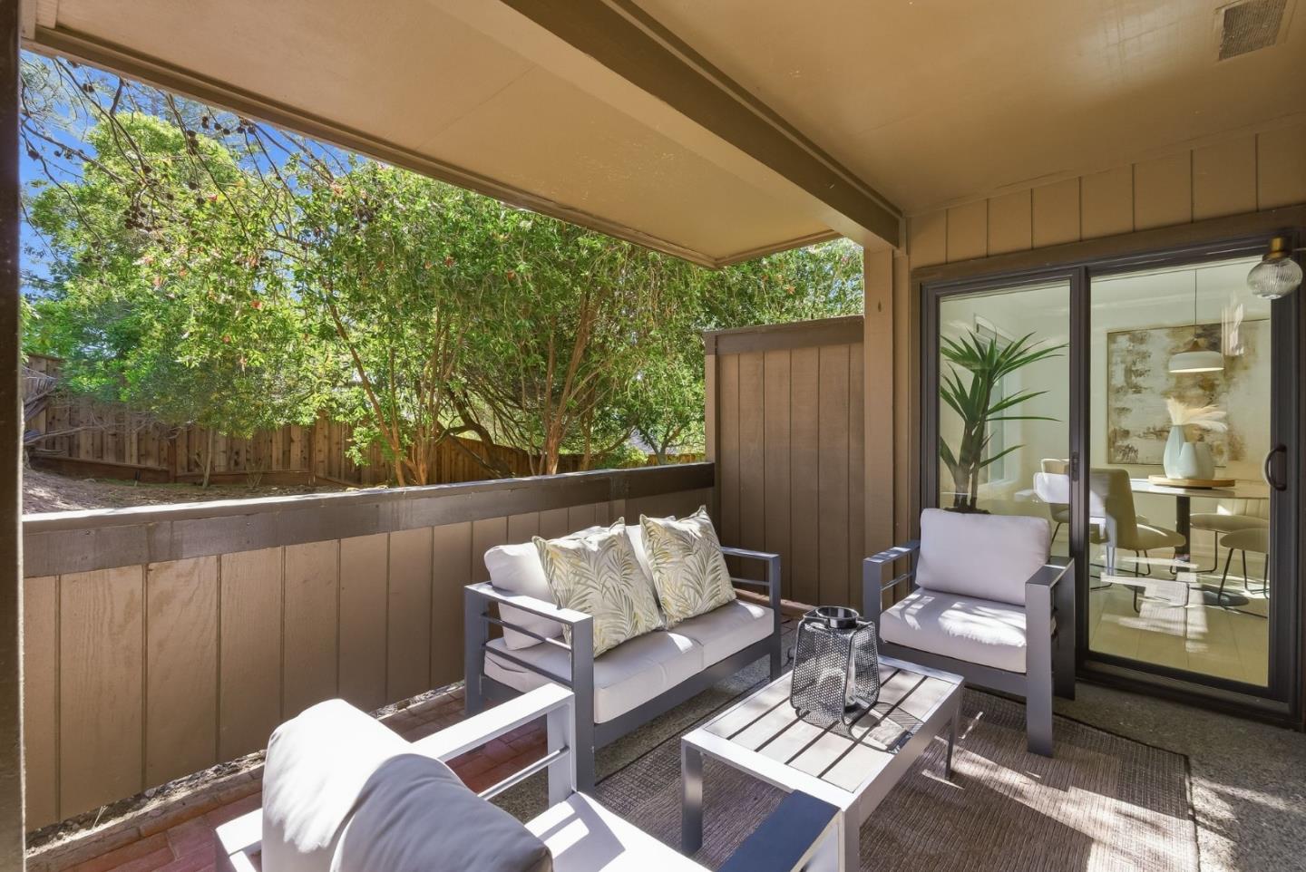 Detail Gallery Image 27 of 42 For 3335 La Mesa Dr #4,  San Carlos,  CA 94070 - 2 Beds | 2 Baths