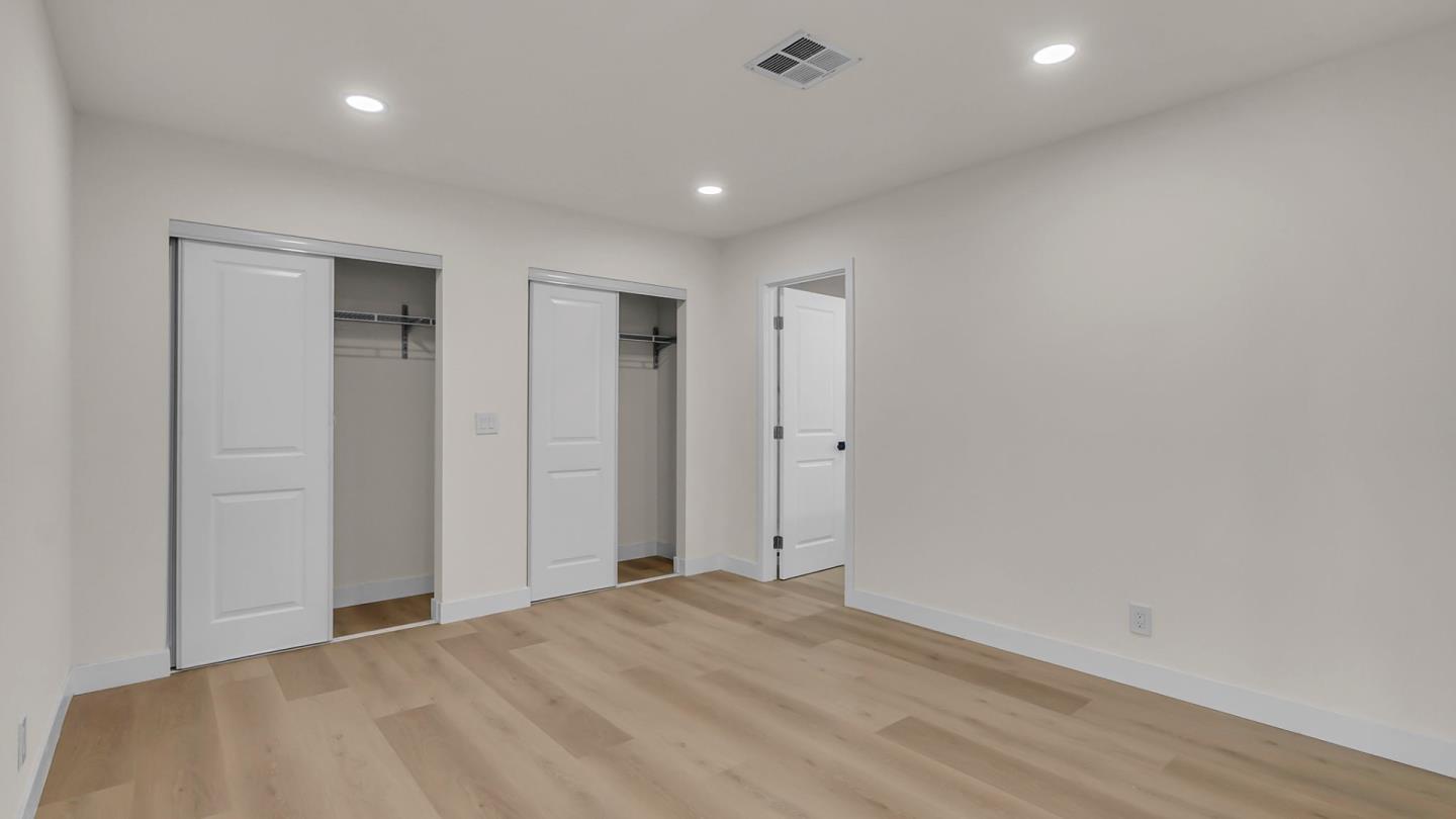 Detail Gallery Image 25 of 34 For 499 Millpond Dr #499,  San Jose,  CA 95125 - 3 Beds | 2 Baths