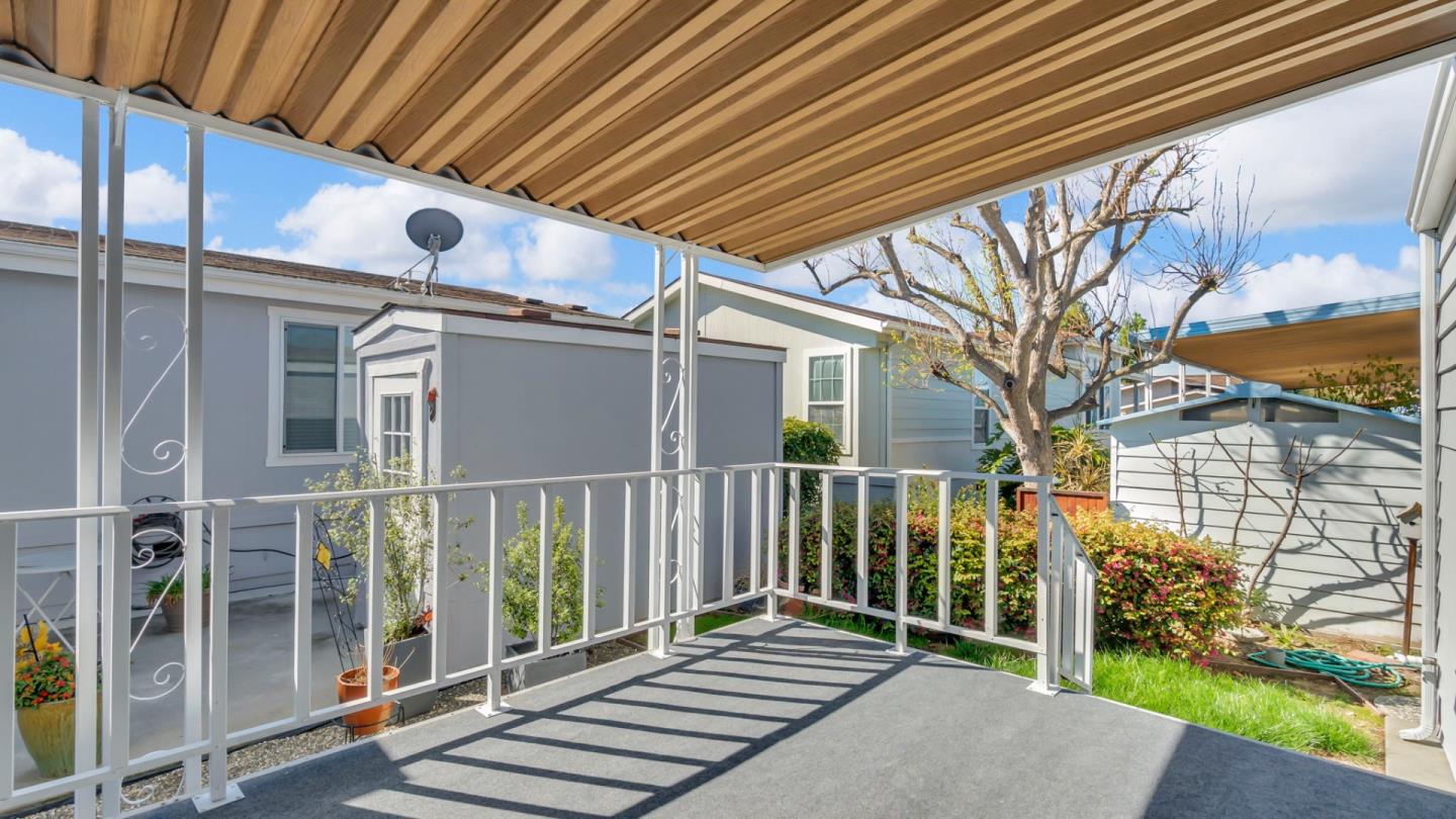 Detail Gallery Image 34 of 34 For 499 Millpond Dr #499,  San Jose,  CA 95125 - 3 Beds | 2 Baths