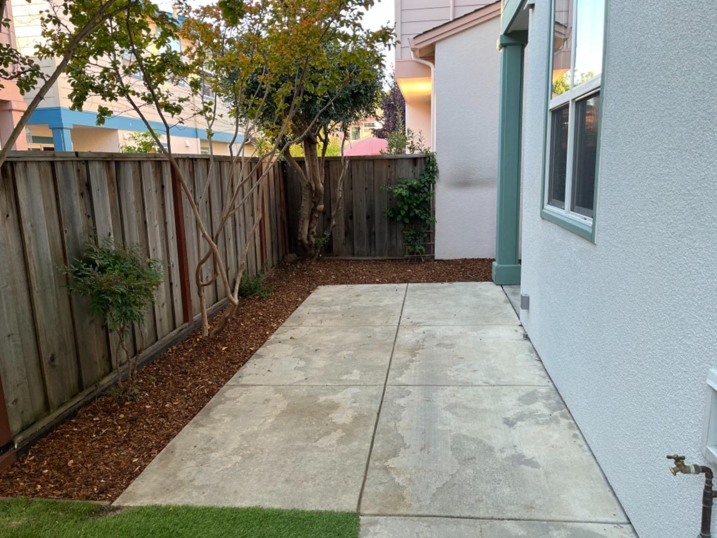 Detail Gallery Image 14 of 14 For 15 Josefa Way, Santa Cruz,  CA 95060 - 3 Beds | 2/1 Baths