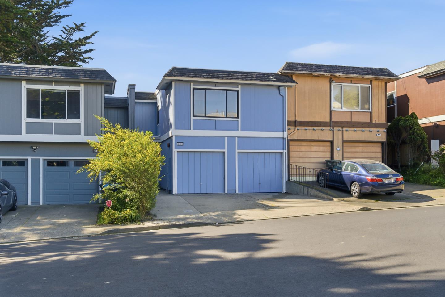 Detail Gallery Image 2 of 32 For 2405 Liberty, South San Francisco,  CA 94080 - 3 Beds | 2 Baths