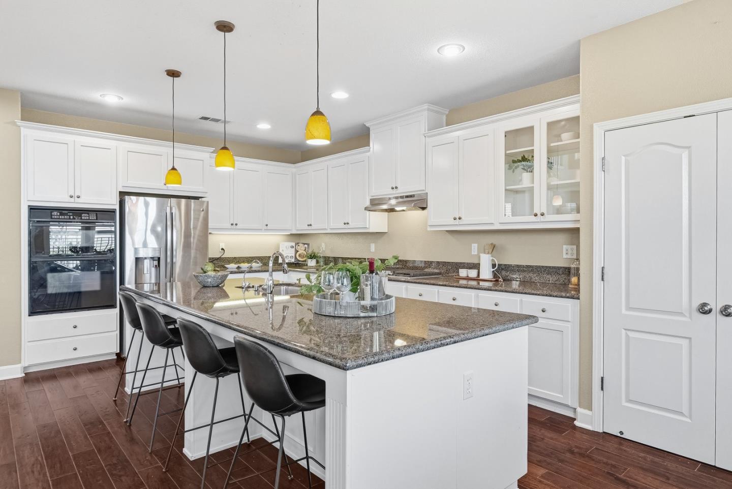 Detail Gallery Image 17 of 57 For 806 Mornington Ct, San Ramon,  CA 94582 - 4 Beds | 3/1 Baths