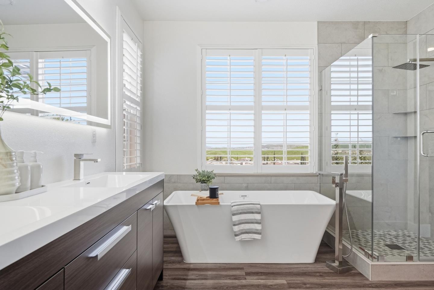 Detail Gallery Image 35 of 57 For 806 Mornington Ct, San Ramon,  CA 94582 - 4 Beds | 3/1 Baths