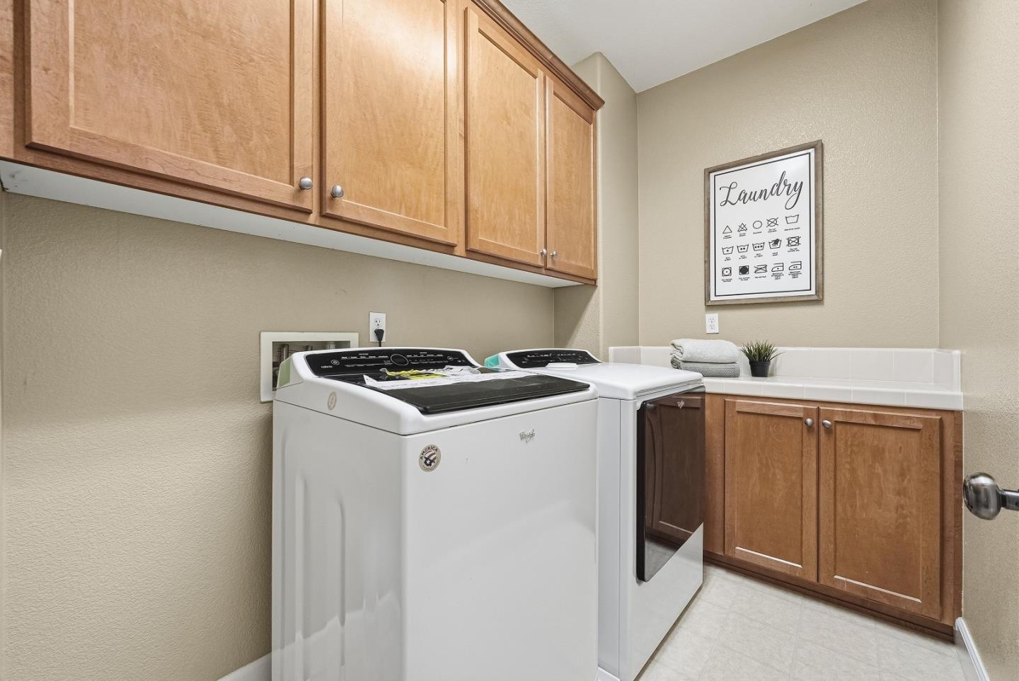 Detail Gallery Image 49 of 57 For 806 Mornington Ct, San Ramon,  CA 94582 - 4 Beds | 3/1 Baths