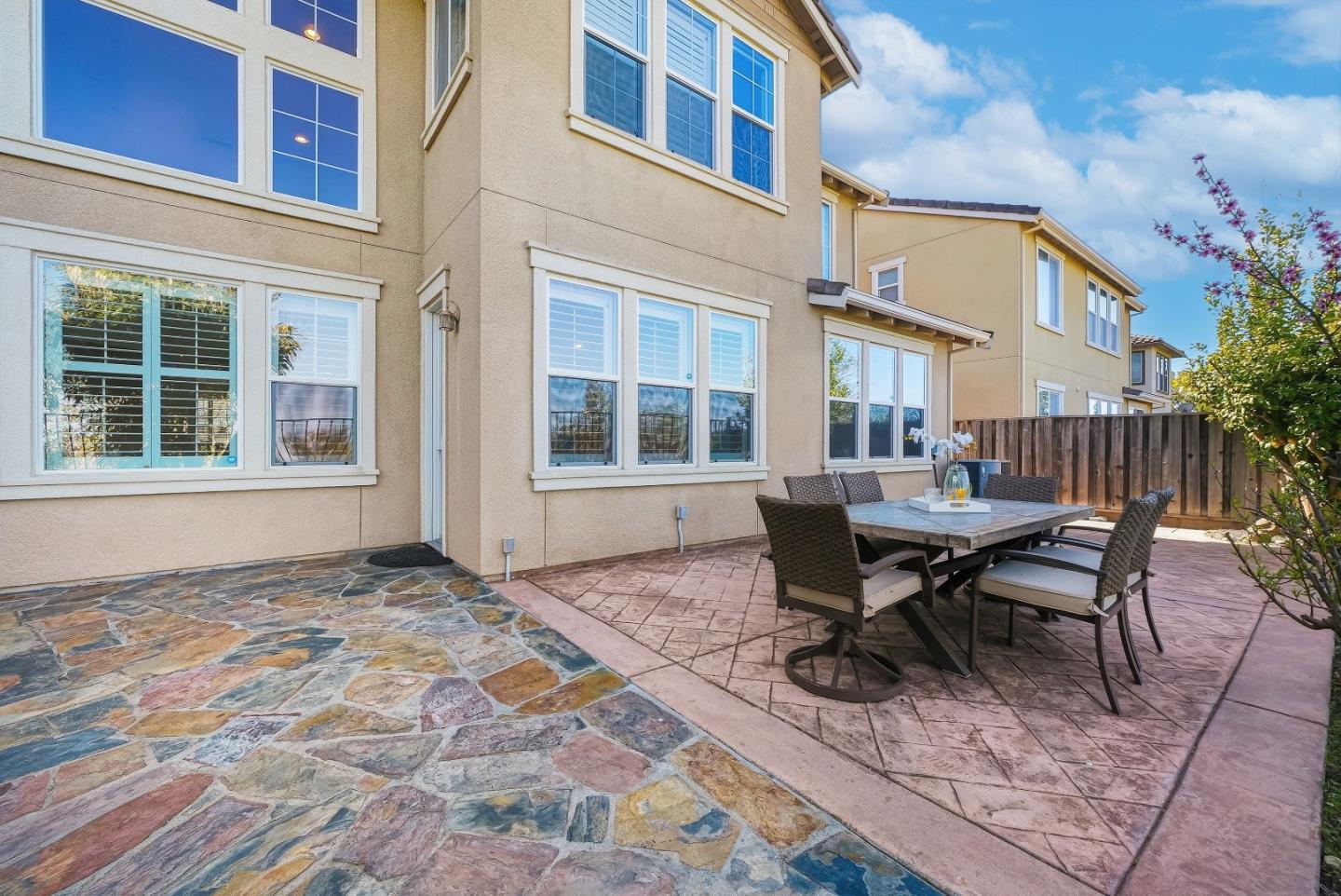 Detail Gallery Image 50 of 57 For 806 Mornington Ct, San Ramon,  CA 94582 - 4 Beds | 3/1 Baths