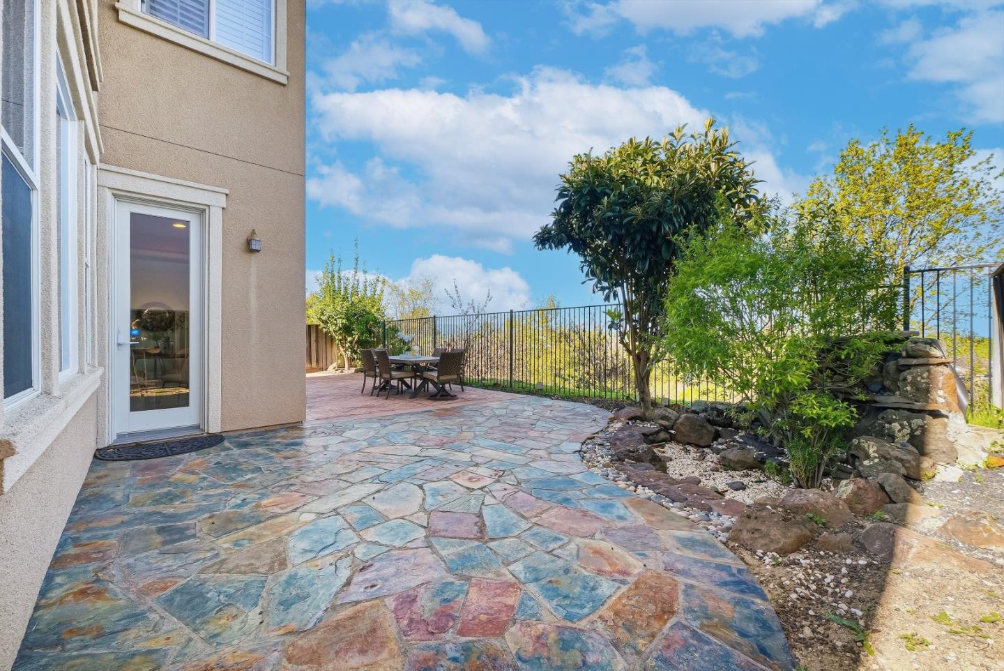 Detail Gallery Image 52 of 57 For 806 Mornington Ct, San Ramon,  CA 94582 - 4 Beds | 3/1 Baths