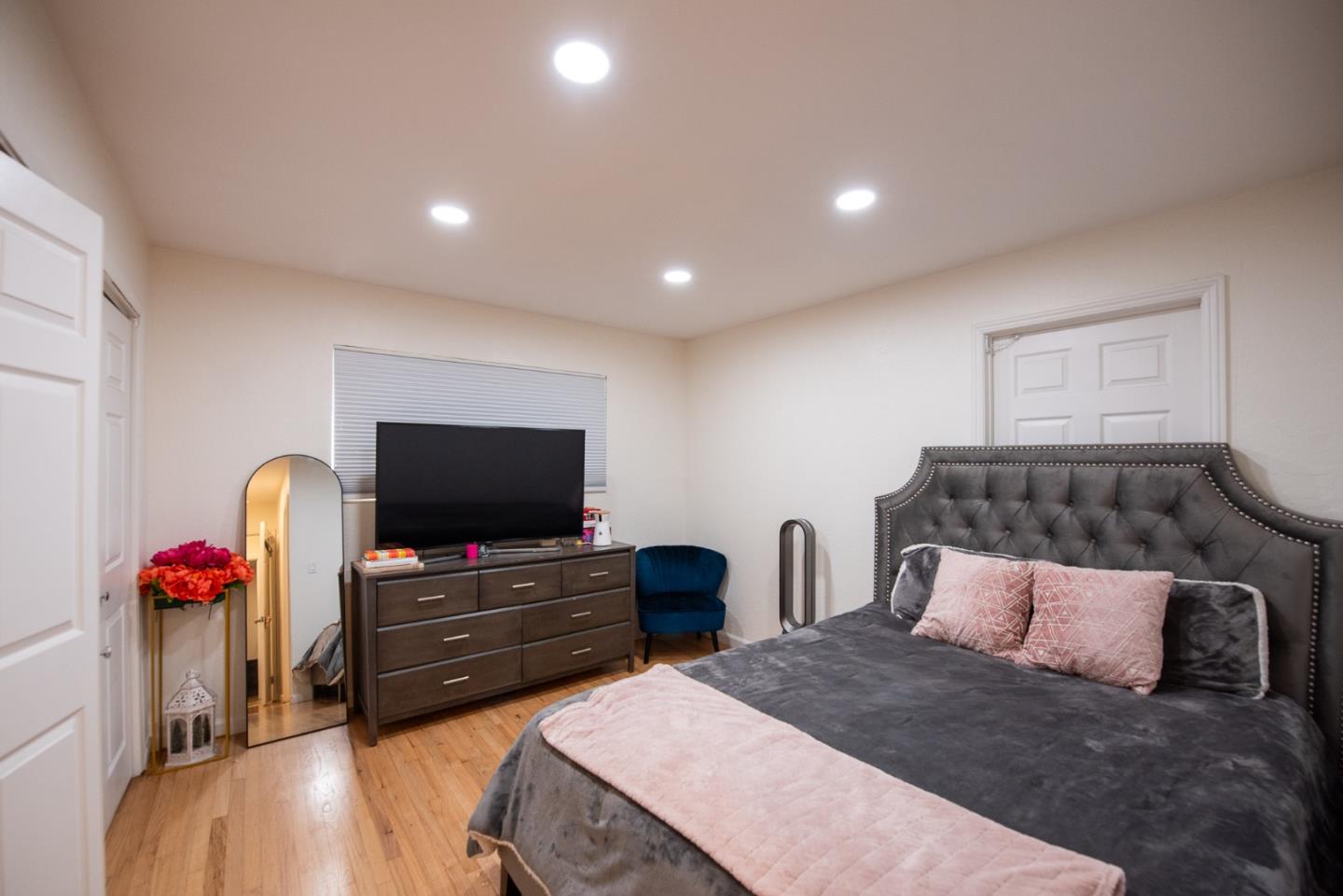 5798 Ribchester, San Jose, CA, 95123