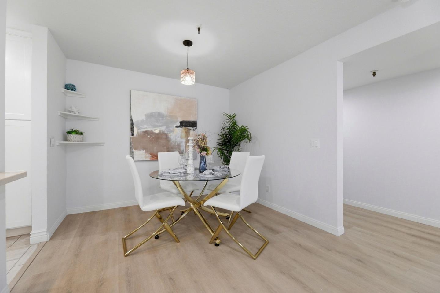 Detail Gallery Image 11 of 39 For 49 Showers Dr #A130,  Mountain View,  CA 94040 - 2 Beds | 2 Baths