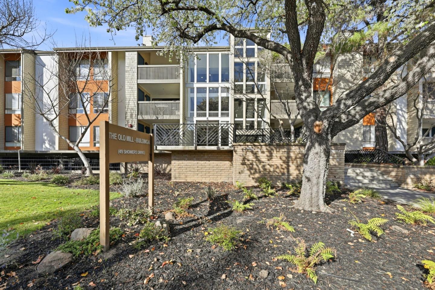 Detail Gallery Image 24 of 39 For 49 Showers Dr #A130,  Mountain View,  CA 94040 - 2 Beds | 2 Baths