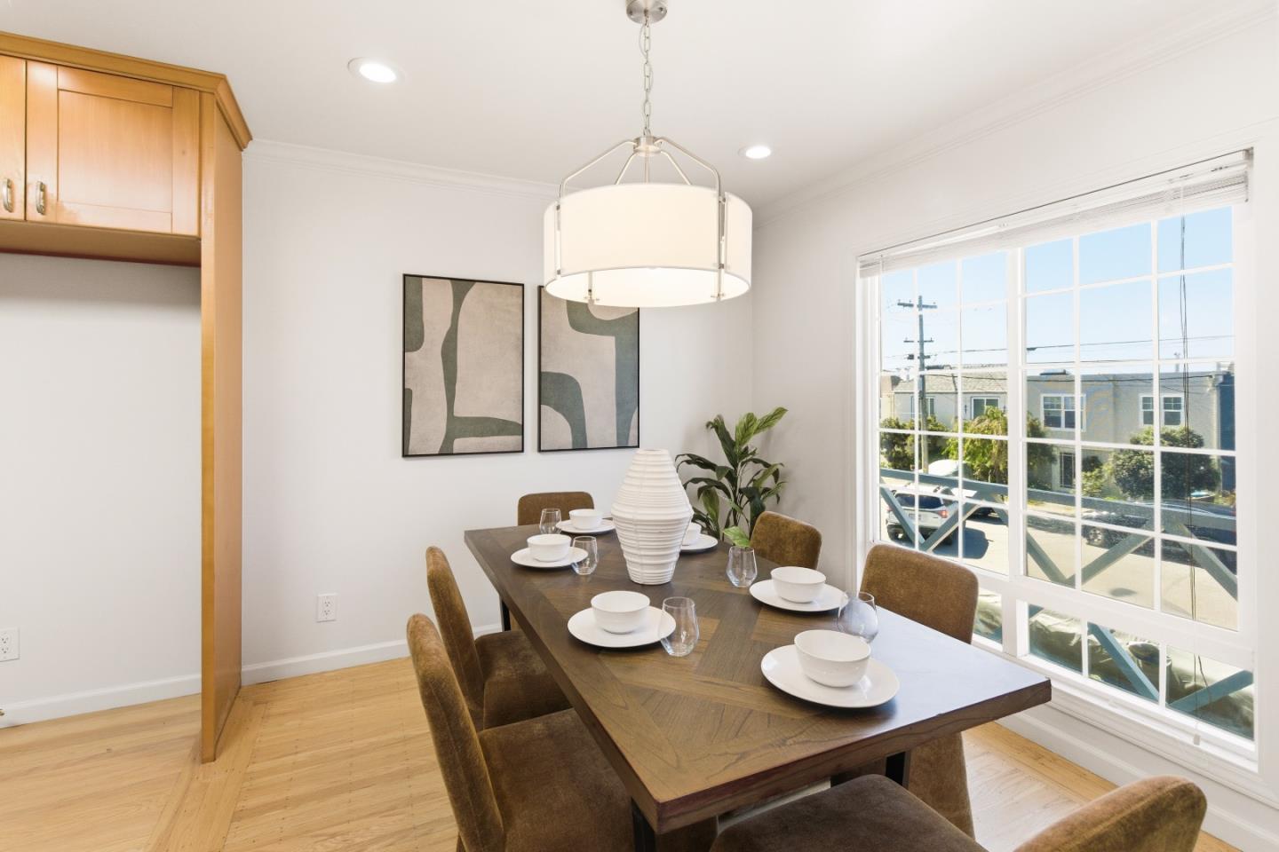 Detail Gallery Image 13 of 31 For 2126 43rd Ave, San Francisco,  CA 94116 - 2 Beds | 1 Baths