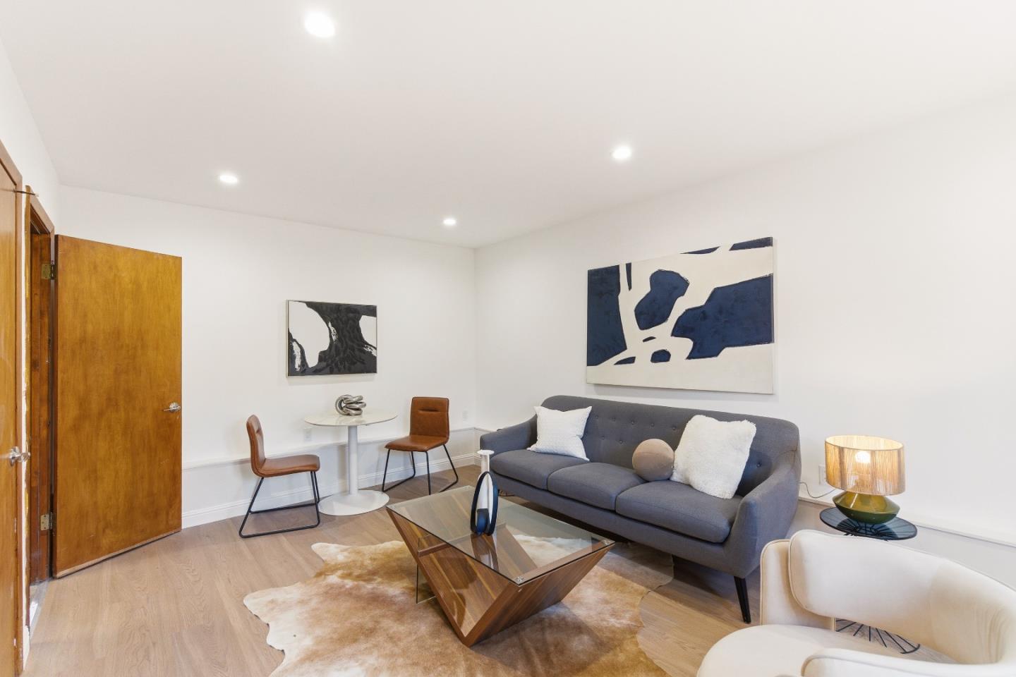 Detail Gallery Image 22 of 31 For 2126 43rd Ave, San Francisco,  CA 94116 - 2 Beds | 1 Baths