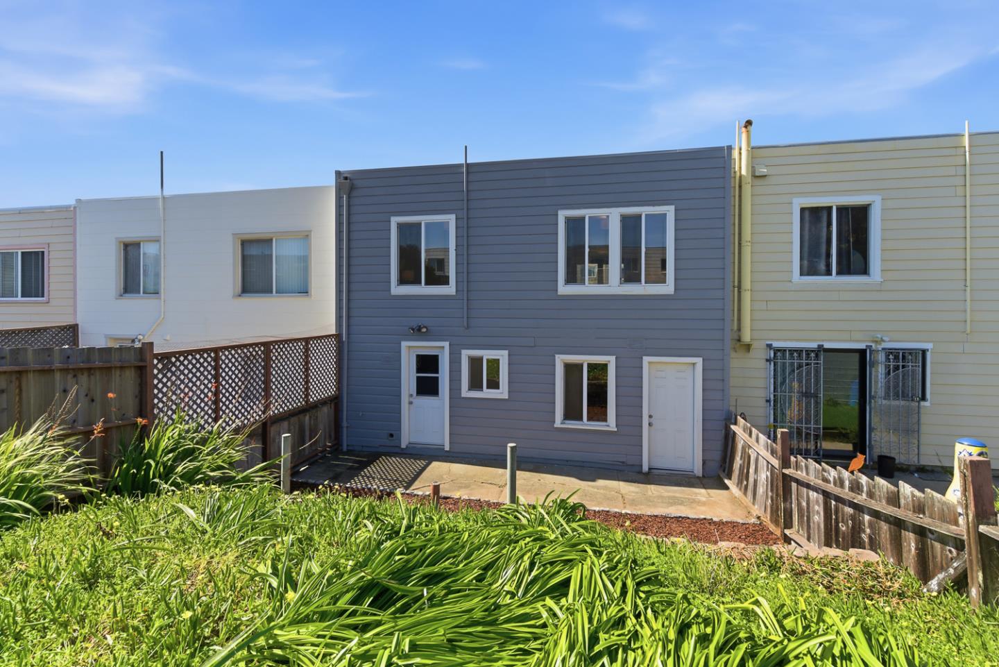 Detail Gallery Image 30 of 31 For 2126 43rd Ave, San Francisco,  CA 94116 - 2 Beds | 1 Baths