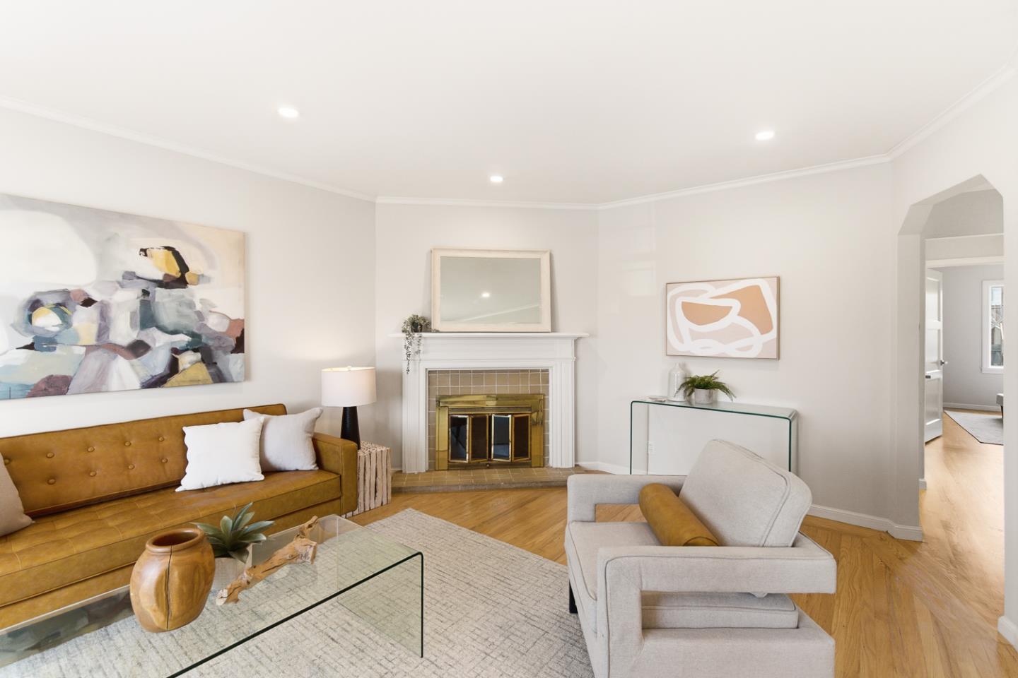 Detail Gallery Image 7 of 31 For 2126 43rd Ave, San Francisco,  CA 94116 - 2 Beds | 1 Baths