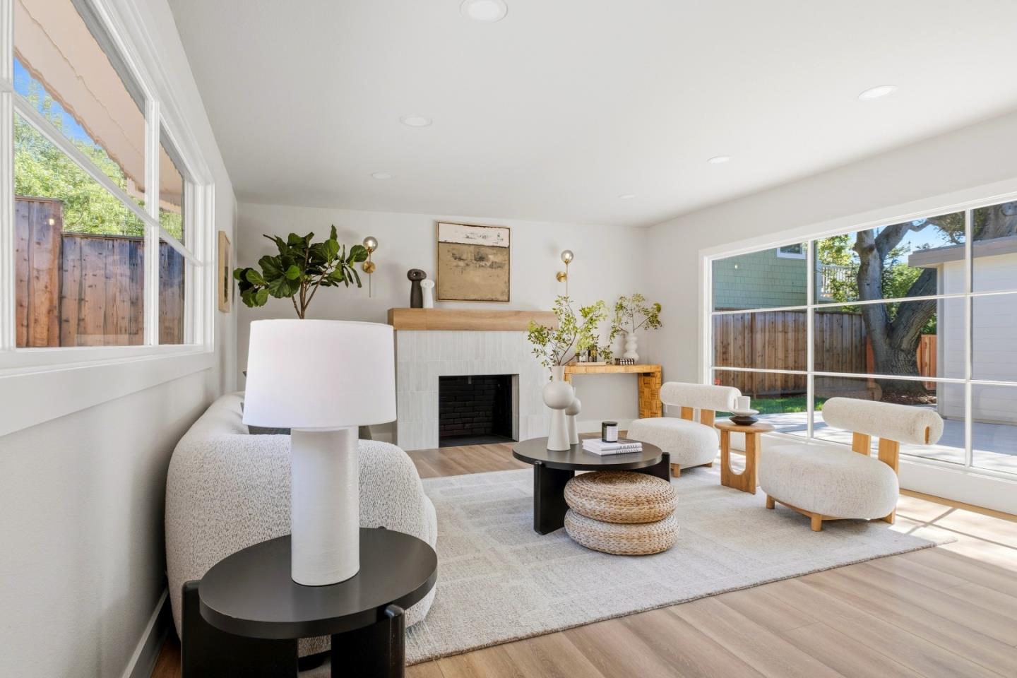 Detail Gallery Image 10 of 26 For 1910 Notre Dame Ave, Belmont,  CA 94002 - 3 Beds | 2 Baths