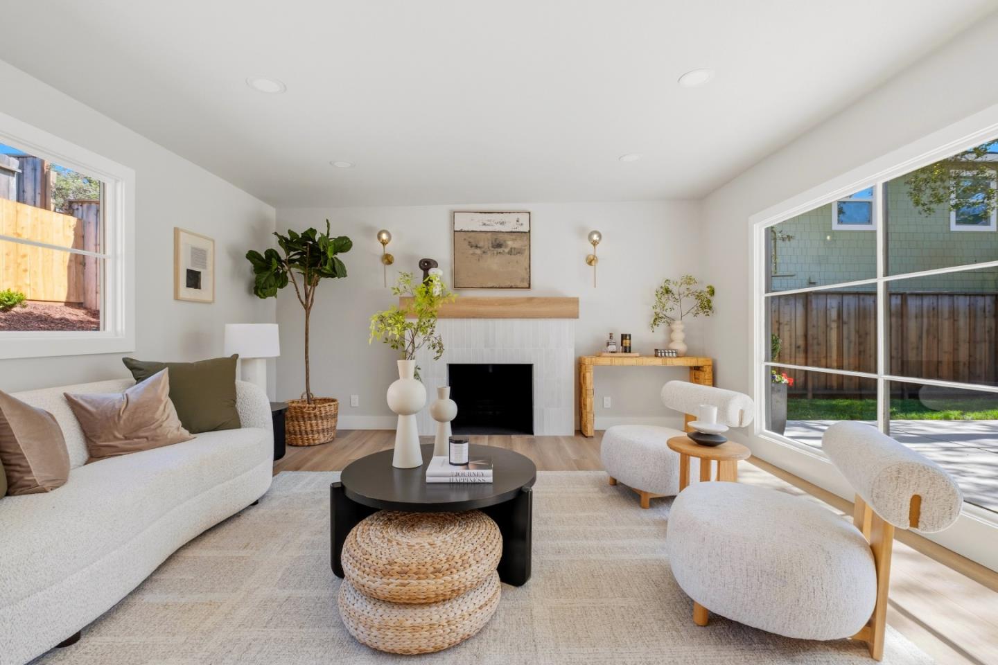 Detail Gallery Image 11 of 26 For 1910 Notre Dame Ave, Belmont,  CA 94002 - 3 Beds | 2 Baths