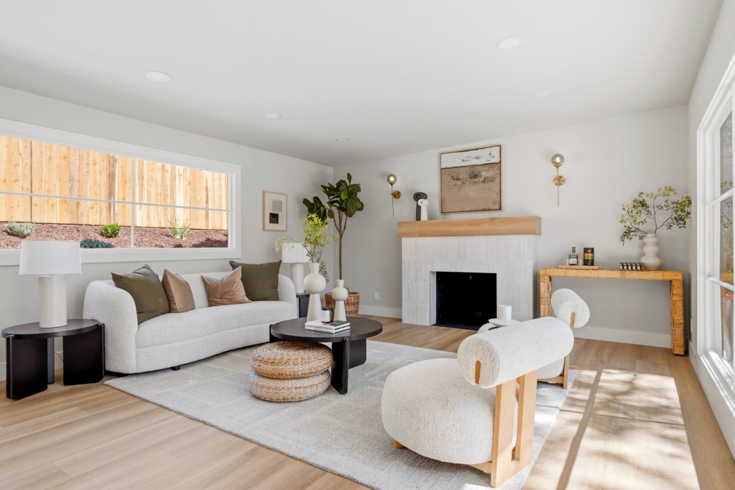 Detail Gallery Image 12 of 26 For 1910 Notre Dame Ave, Belmont,  CA 94002 - 3 Beds | 2 Baths