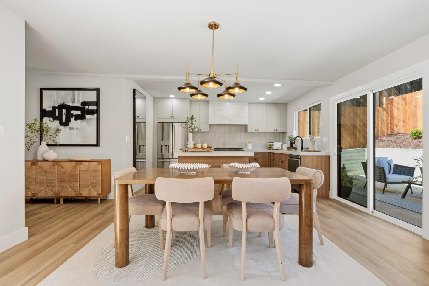 Detail Gallery Image 14 of 26 For 1910 Notre Dame Ave, Belmont,  CA 94002 - 3 Beds | 2 Baths