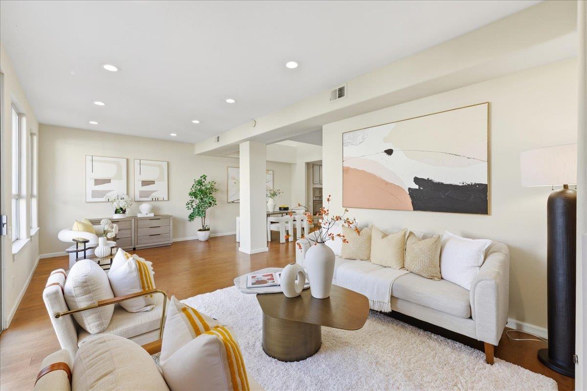 Detail Gallery Image 3 of 64 For 819 Lakeshore Dr, Redwood City,  CA 94065 - 3 Beds | 2/1 Baths