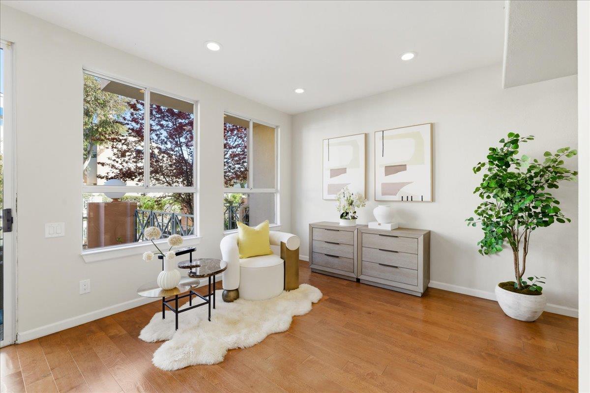 Detail Gallery Image 7 of 64 For 819 Lakeshore Dr, Redwood City,  CA 94065 - 3 Beds | 2/1 Baths